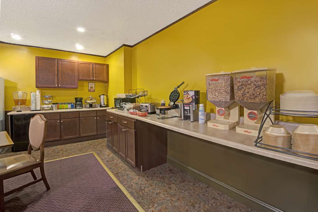 Studio Lodge Laramie Facilities photo